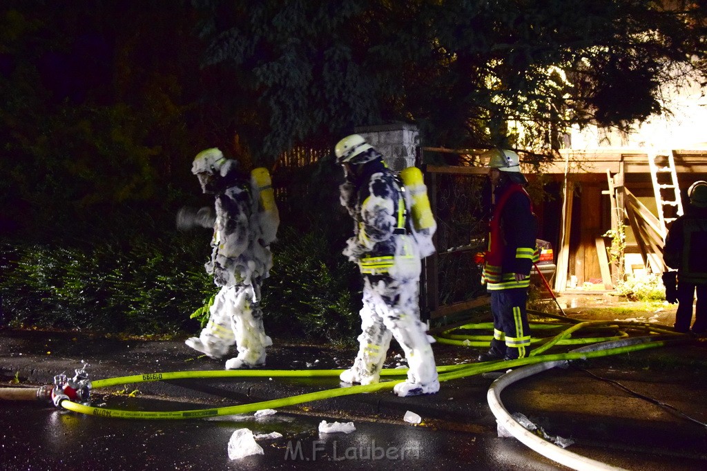 Grossfeuer Einfamilienhaus Siegburg Muehlengrabenstr P0500.JPG - Miklos Laubert